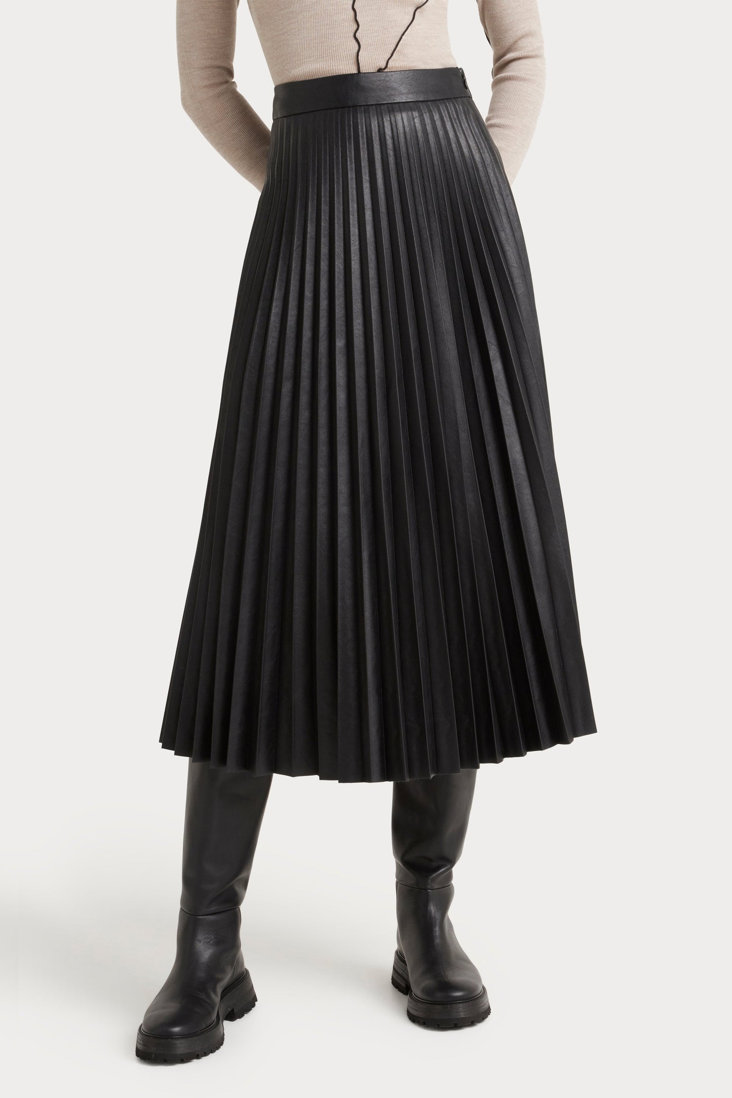 Magik Skirt - Black